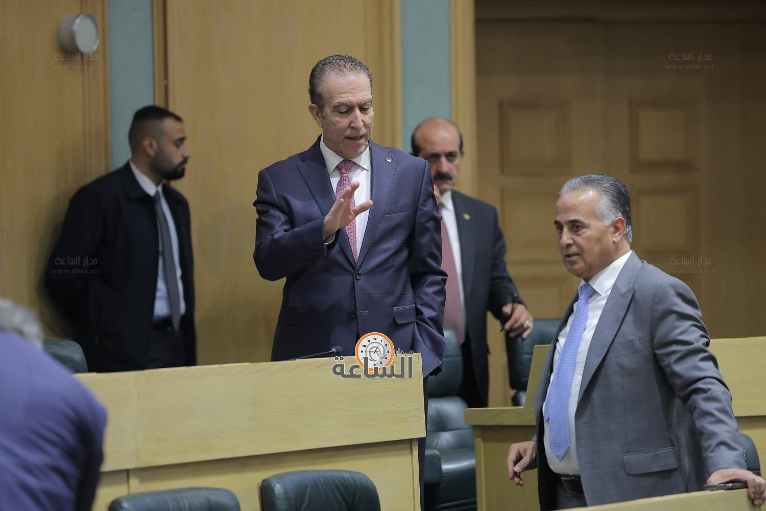 Madar Al-Saa Images 0.8607307490399582