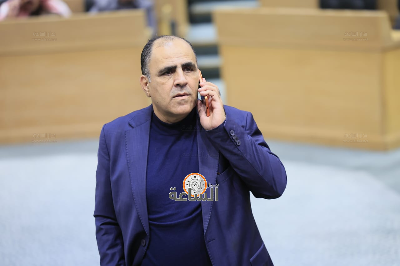 Madar Al-Saa Images 0.04841629866681185