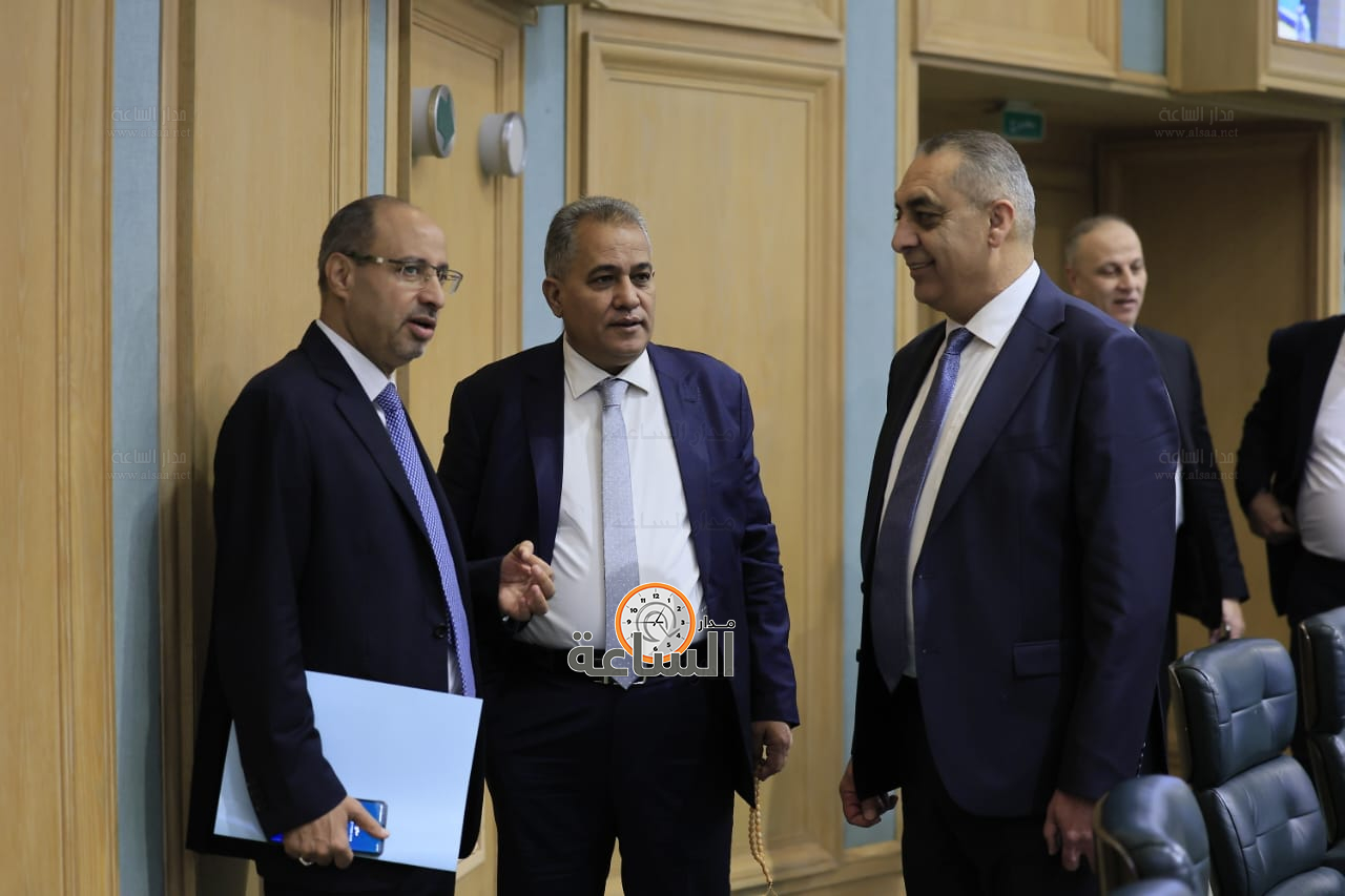 Madar Al-Saa Images 0.273764251247659