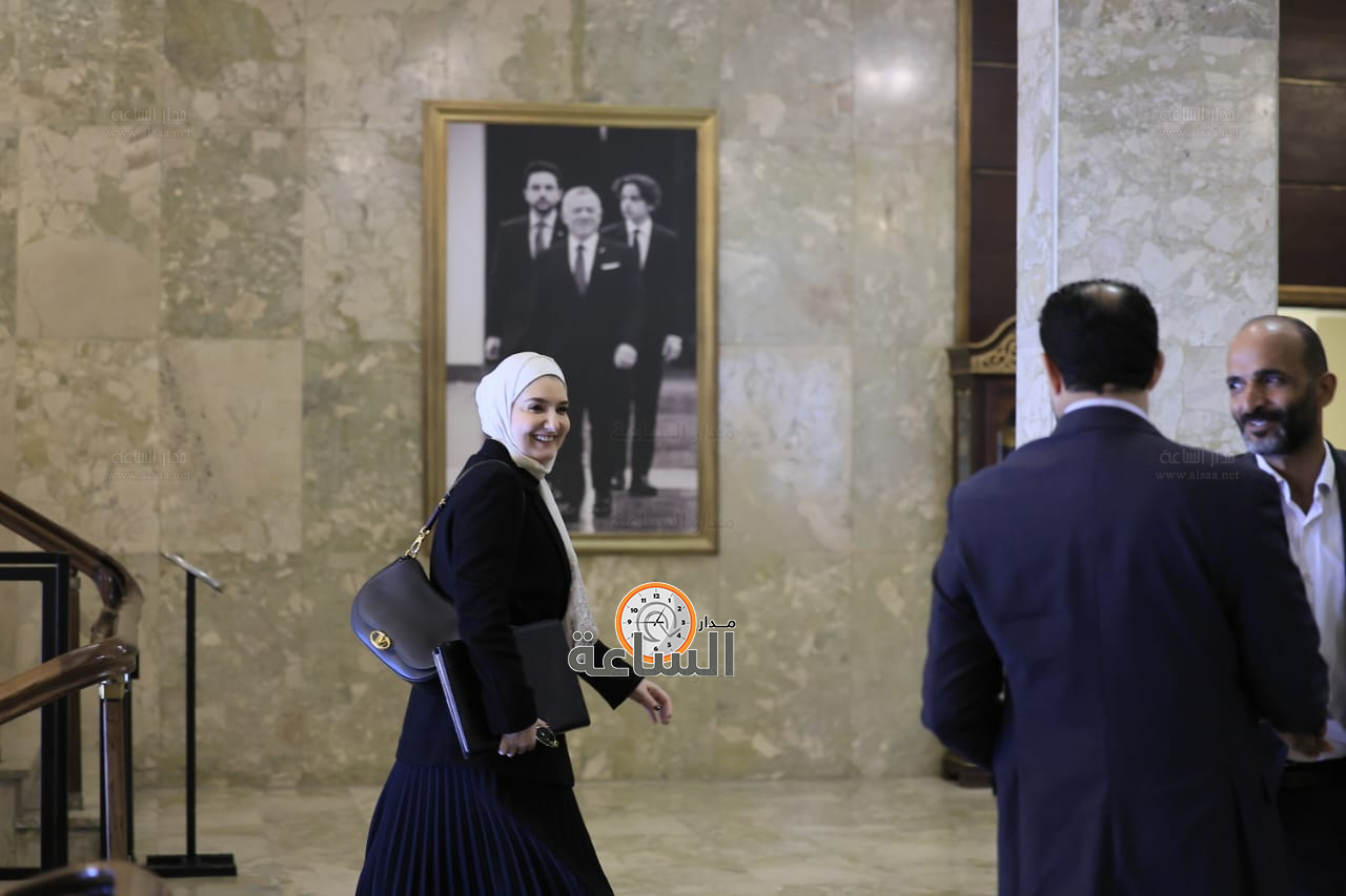 Madar Al-Saa Images 0.6274704032217145