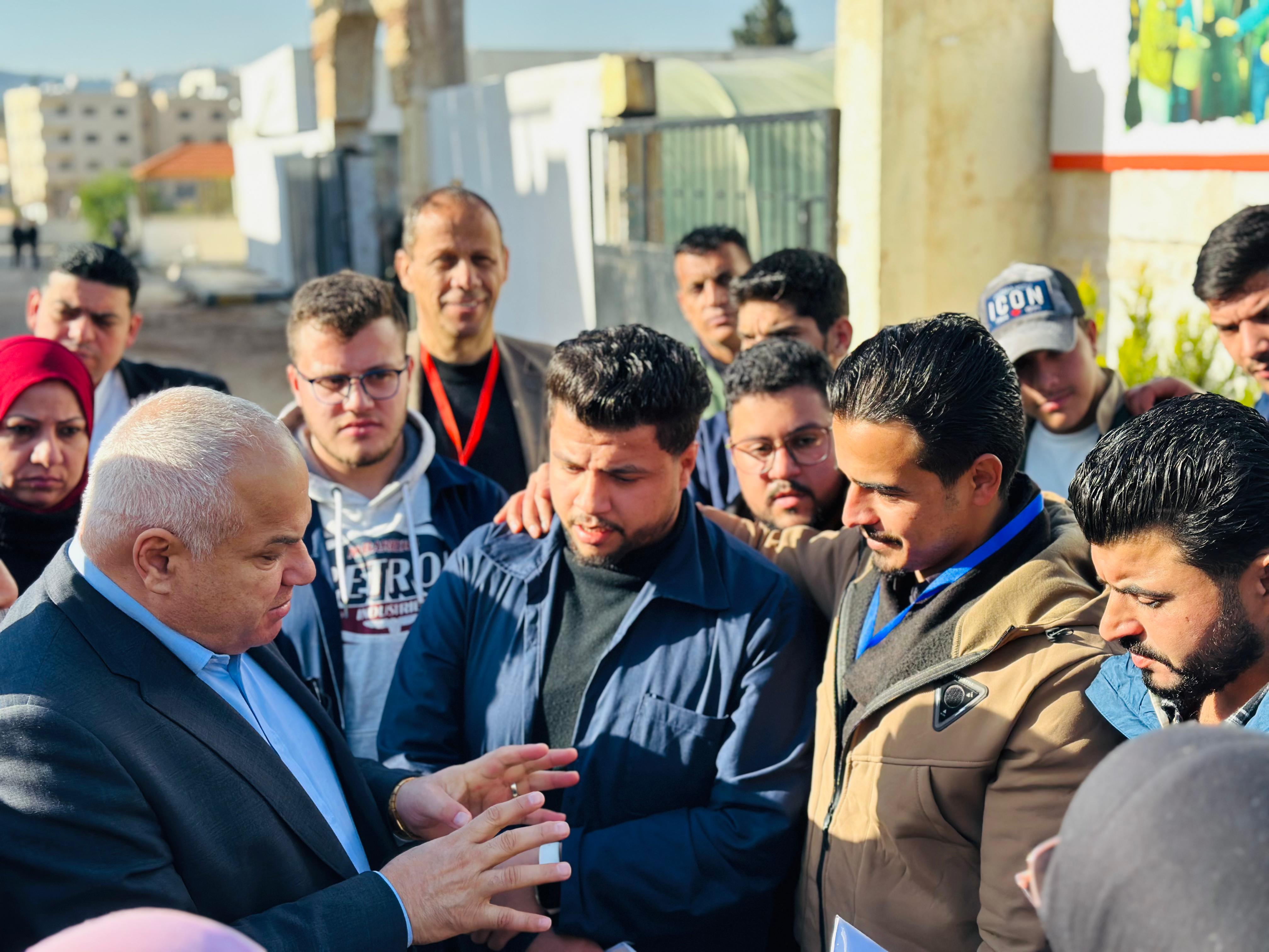 Madar Al-Saa Images 0.6921685827381578