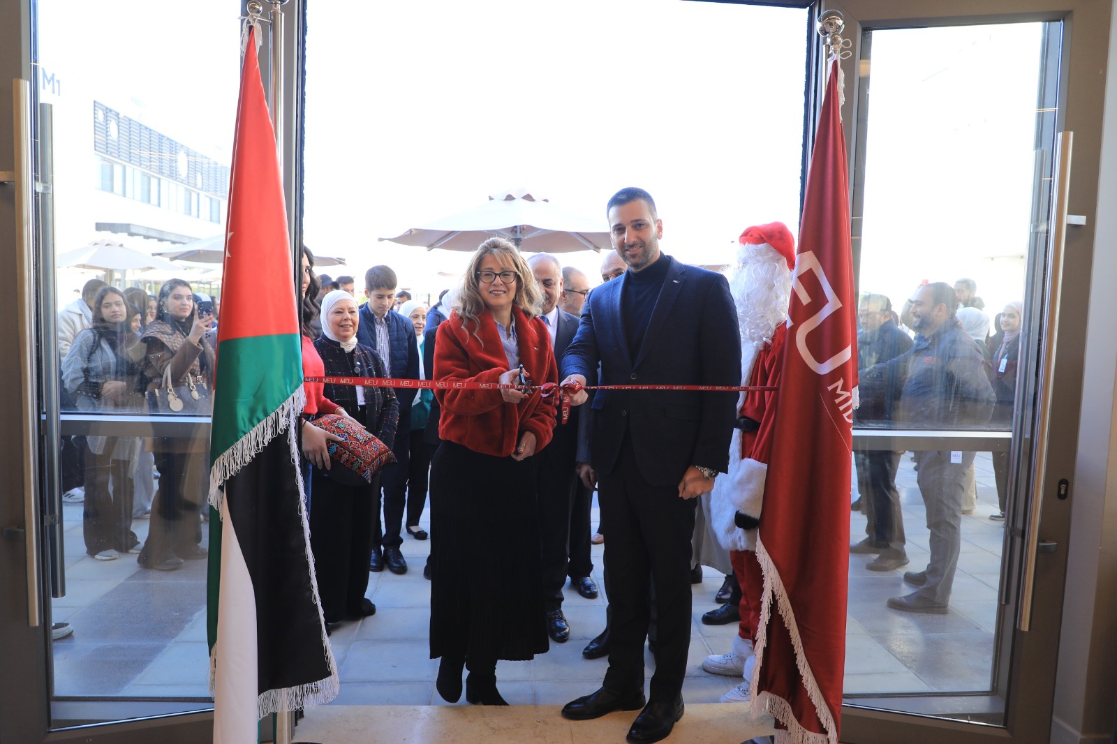 Madar Al-Saa Images 0.4789552901952011