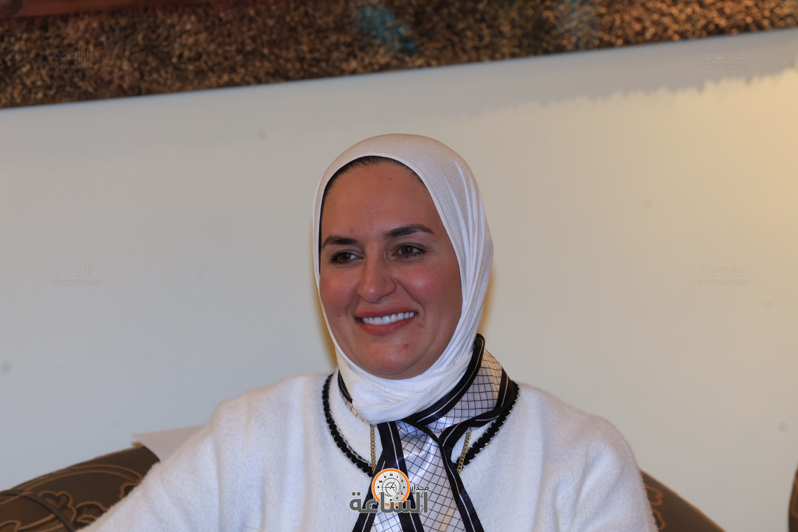 Madar Al-Saa Images 0.4938667790369121