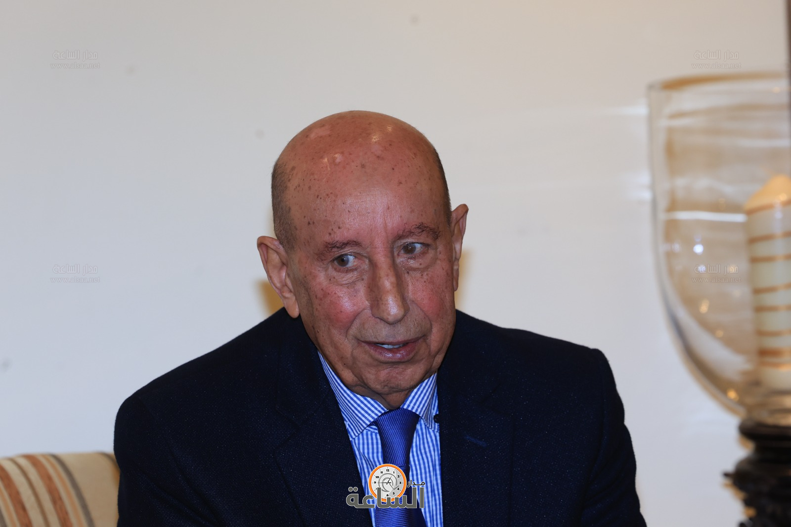 Madar Al-Saa Images 0.8976880787594802