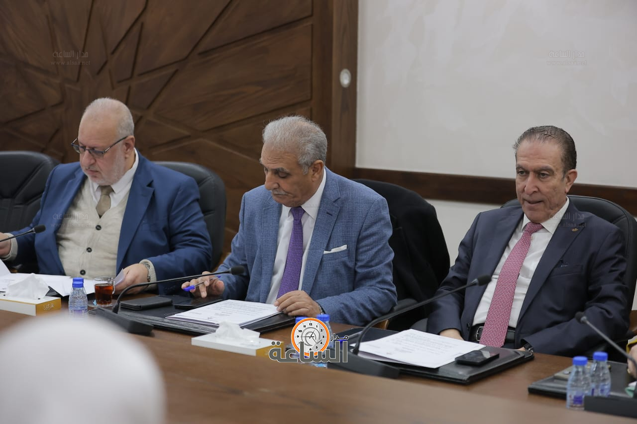 Madar Al-Saa Images 0.9950872245839961