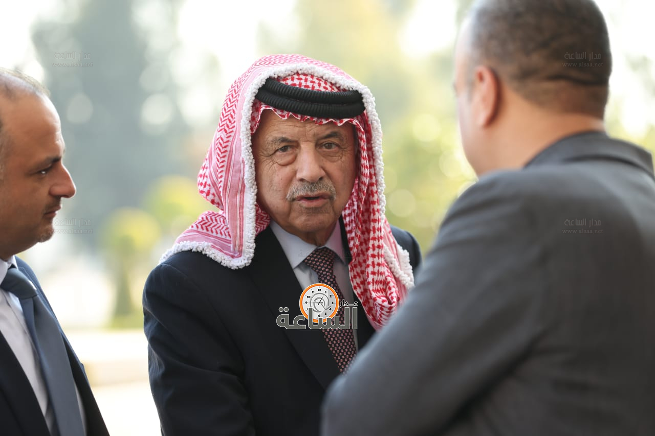 Madar Al-Saa Images 0.9364056974966093