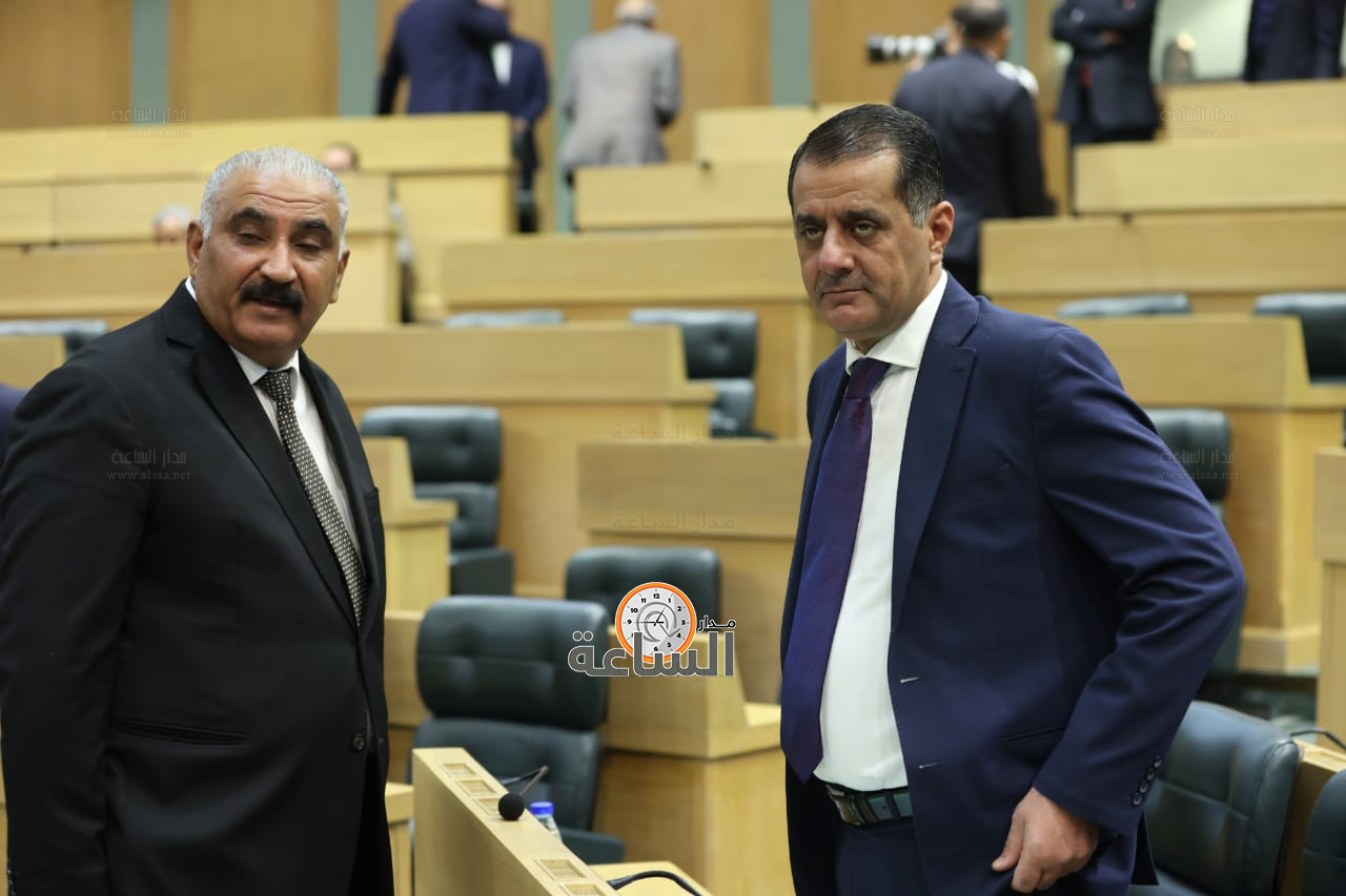 Madar Al-Saa Images 0.6722565666741563