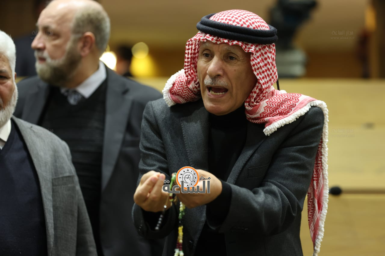 Madar Al-Saa Images 0.3370348004138436