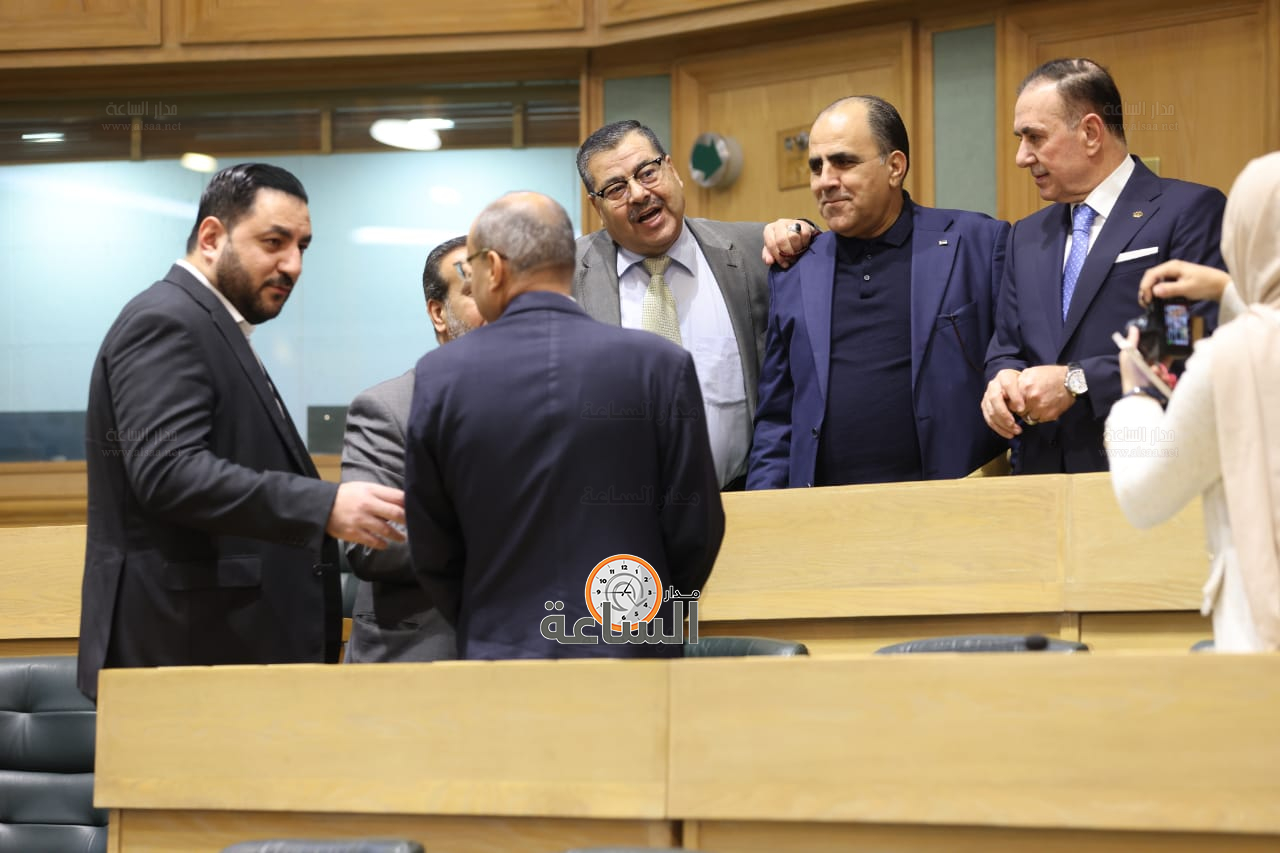 Madar Al-Saa Images 0.014568977766404423