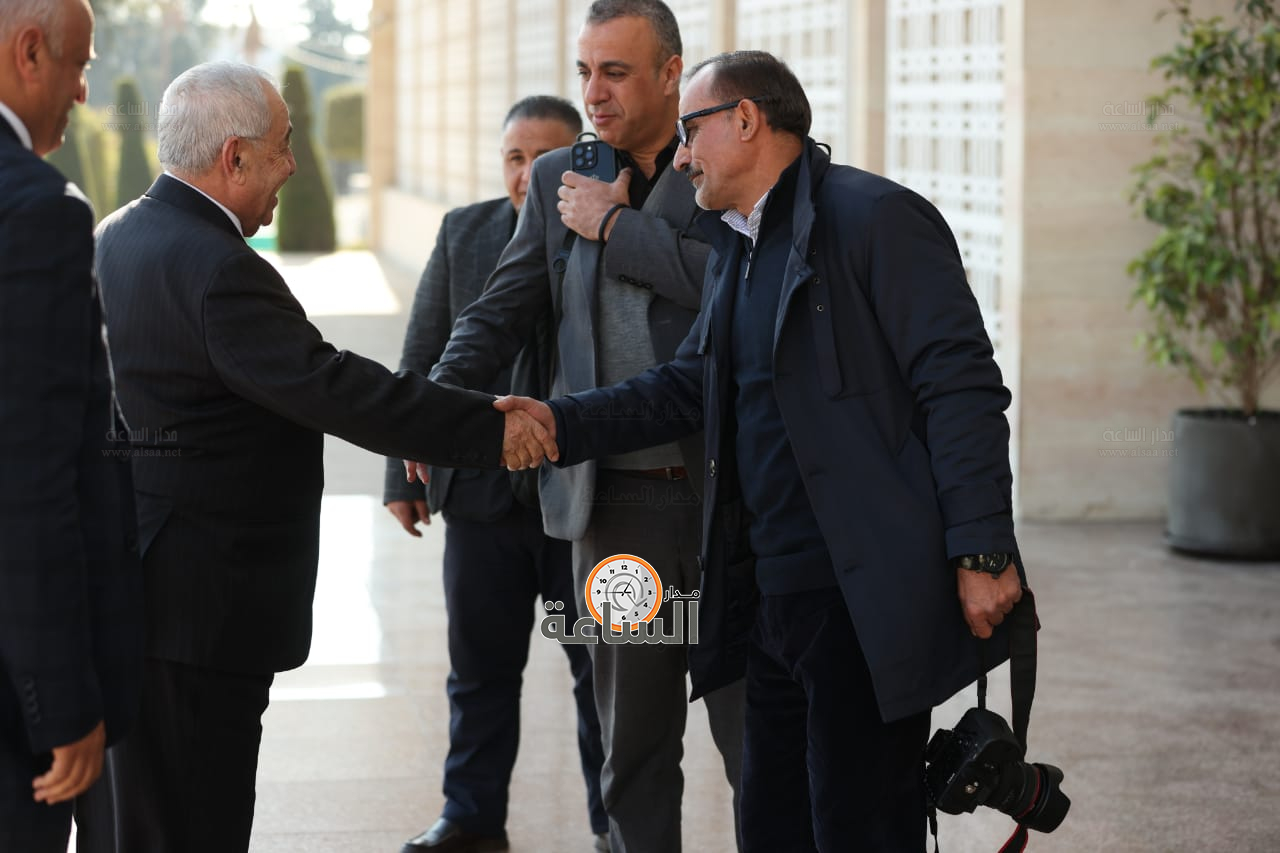 Madar Al-Saa Images 0.5616397218372858