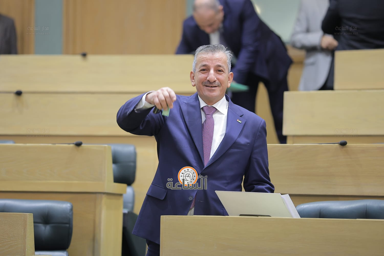 Madar Al-Saa Images 0.8739291524551172