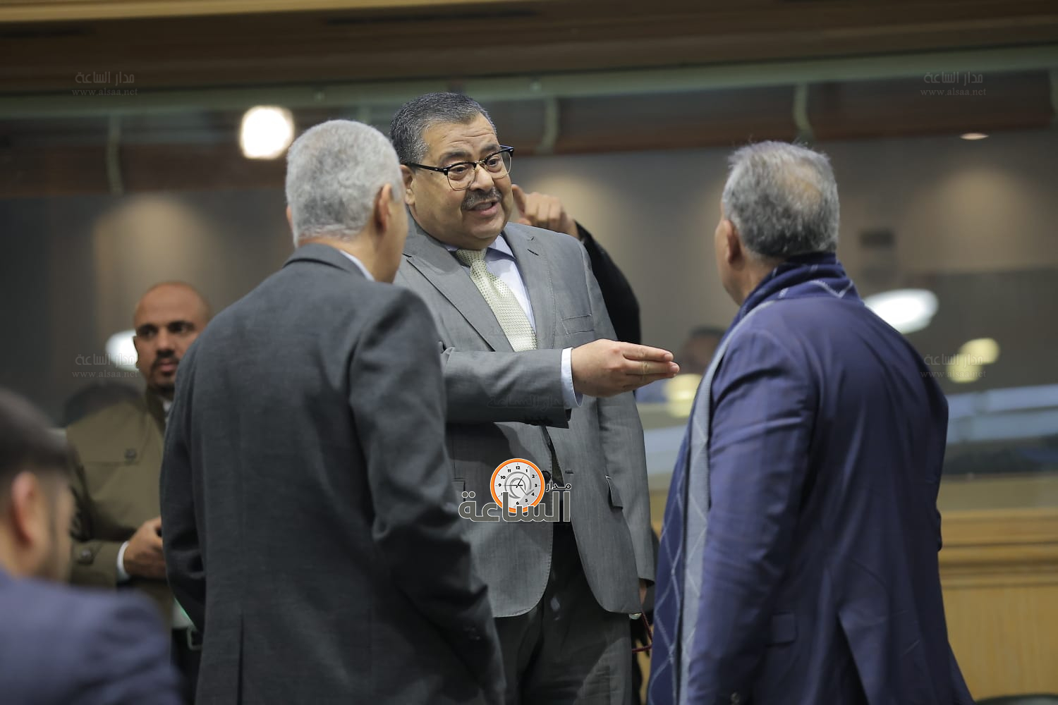 Madar Al-Saa Images 0.3098983388395308