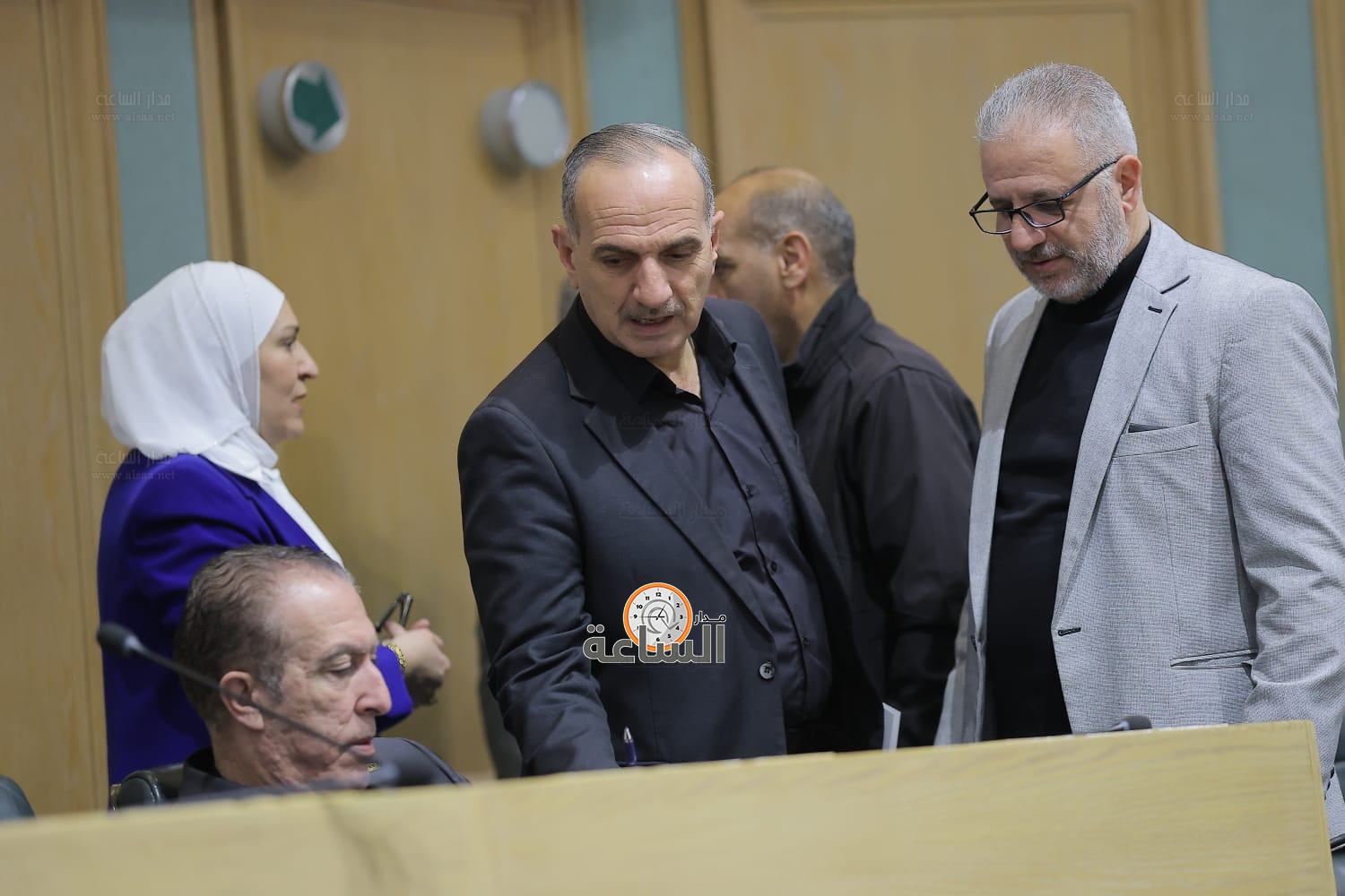 Madar Al-Saa Images 0.5308154000784037