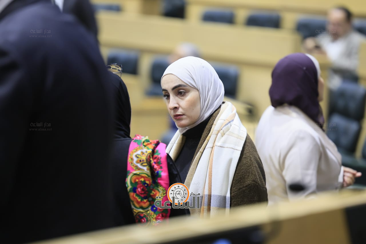 Madar Al-Saa Images 0.2349238747018786