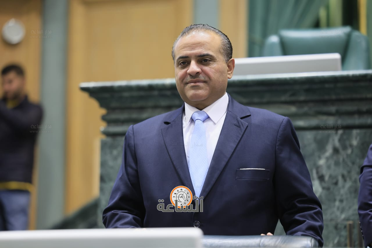 Madar Al-Saa Images 0.5107819861533592