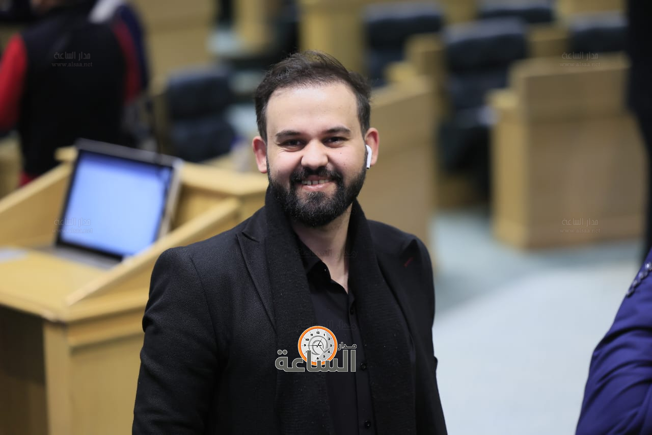 Madar Al-Saa Images 0.4489993409187548