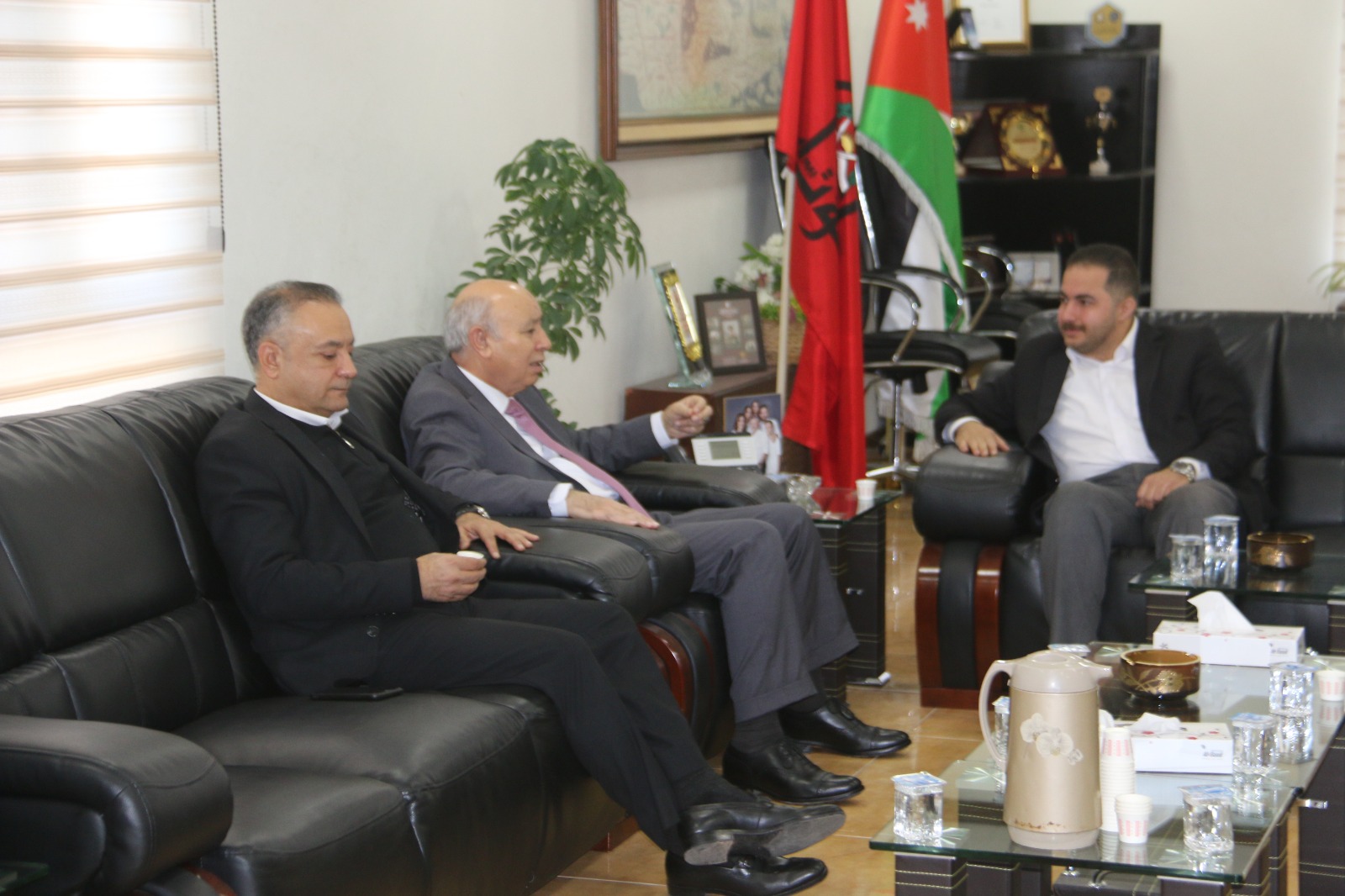 Madar Al-Saa Images 0.1018076401676179