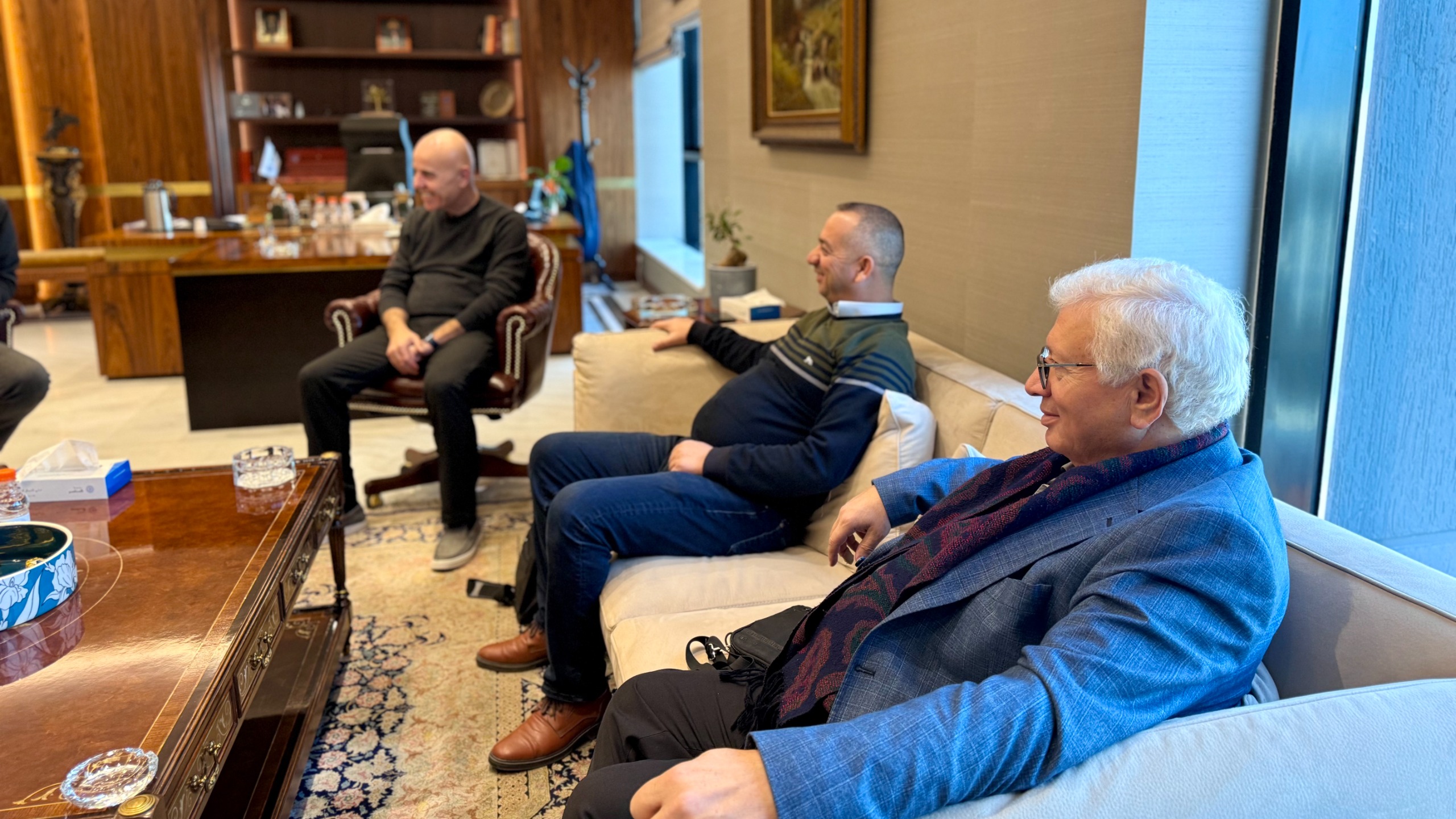 Madar Al-Saa Images 0.9299907058495583