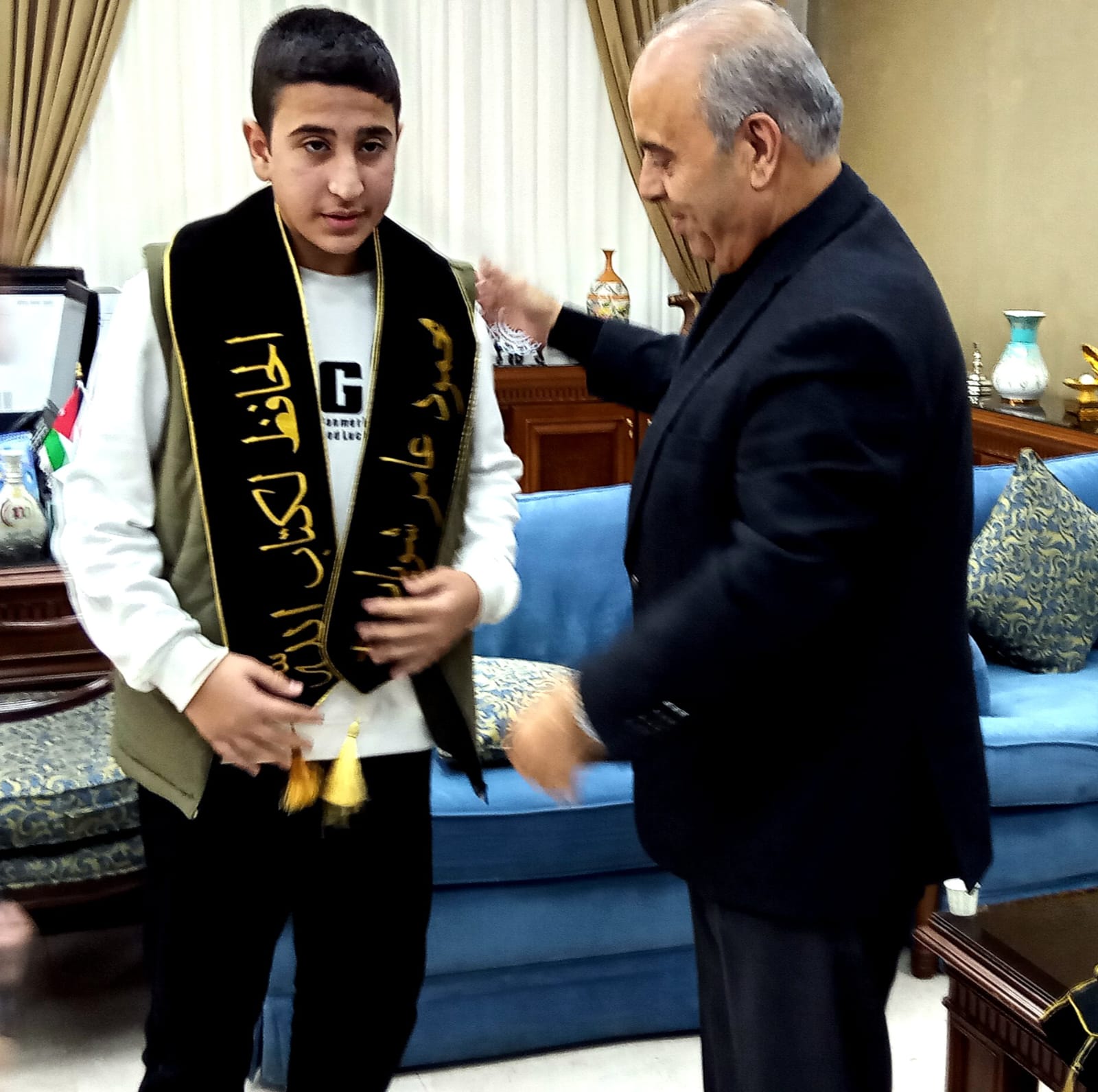 Madar Al-Saa Images 0.7512035283455993