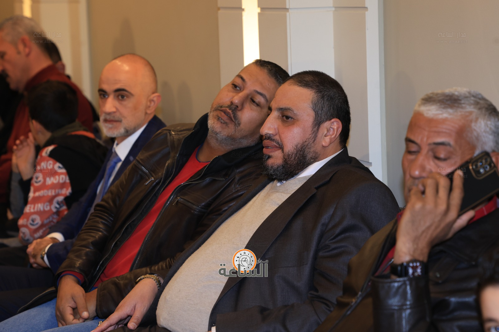 Madar Al-Saa Images 0.537930377527467