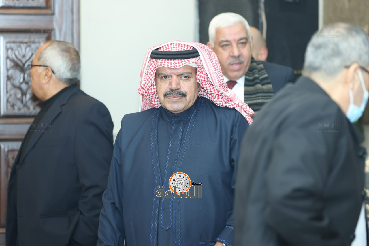 Madar Al-Saa Images 0.4302552357435575