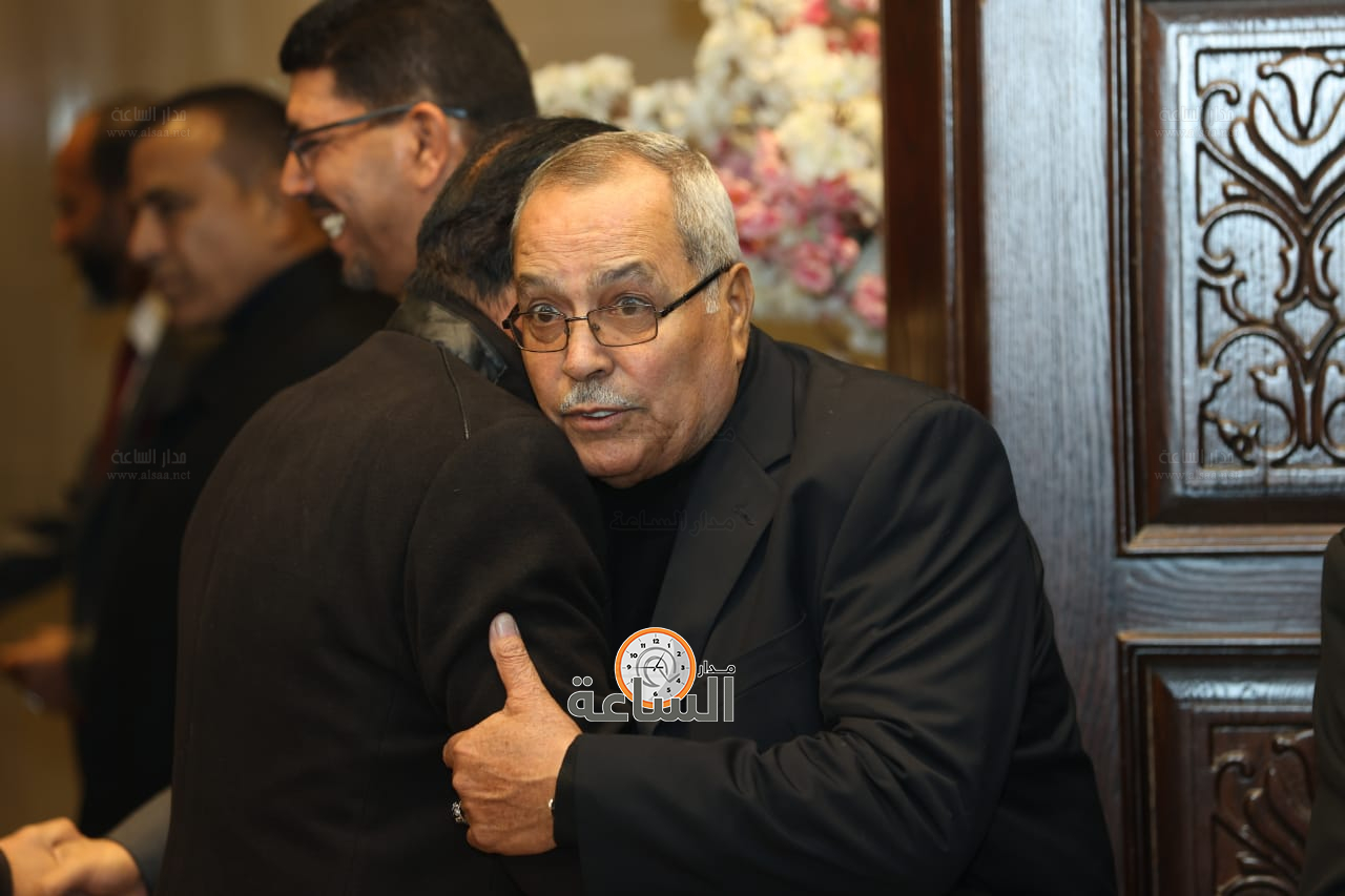 Madar Al-Saa Images 0.7151602319182263