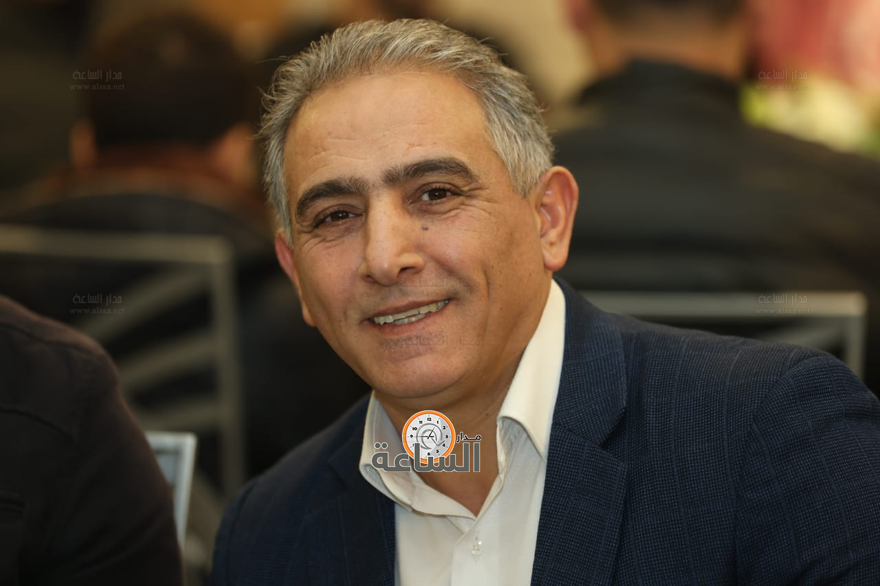 Madar Al-Saa Images 0.47075918893604085