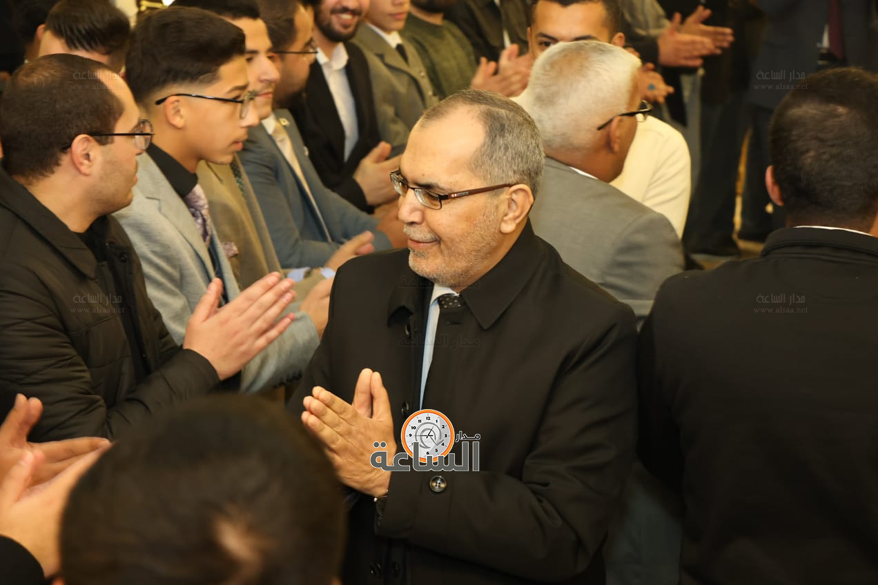 Madar Al-Saa Images 0.9000190642278055