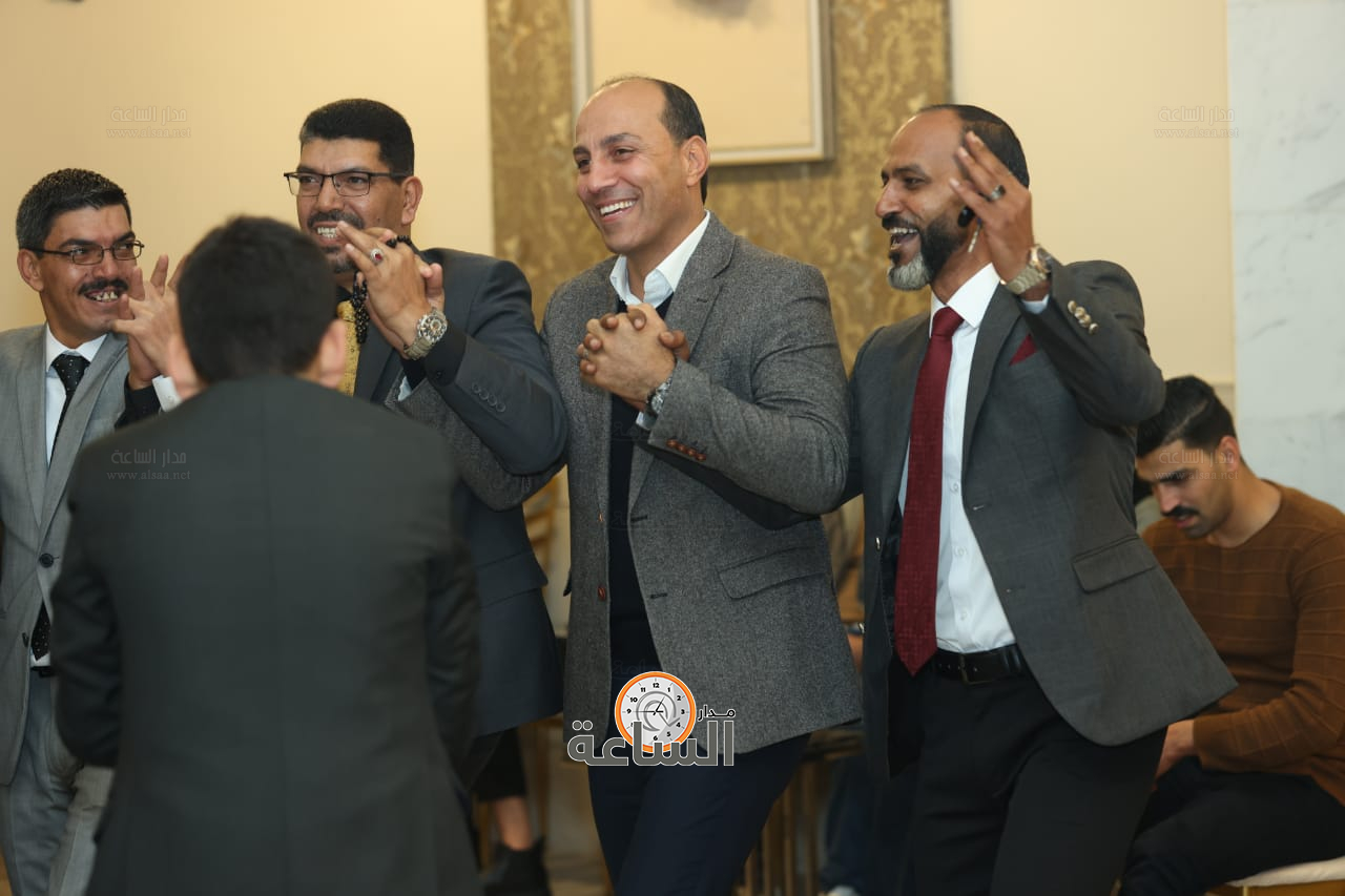 Madar Al-Saa Images 0.5261008328489271