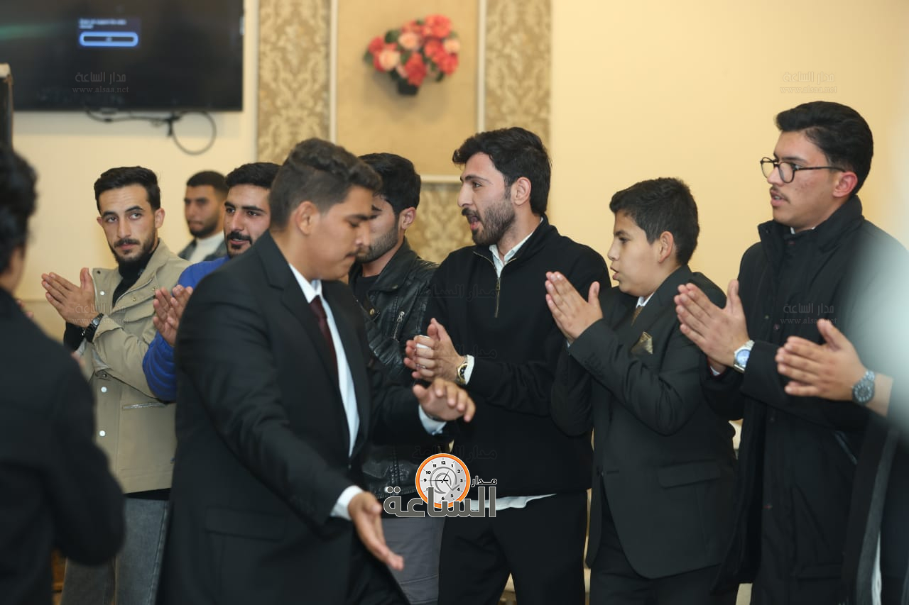 Madar Al-Saa Images 0.23689913522829975