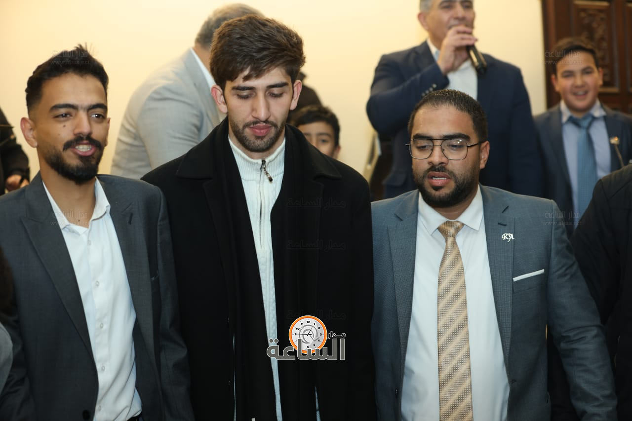 Madar Al-Saa Images 0.4584901328678517