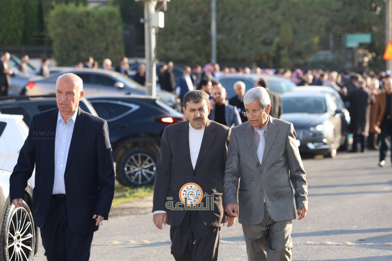 Madar Al-Saa Images 0.3189233144342424