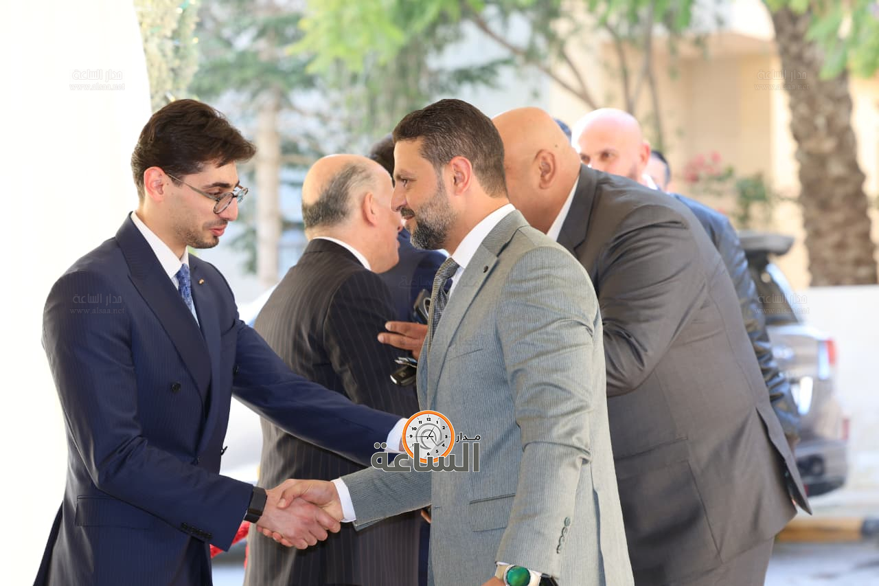 Madar Al-Saa Images 0.34603327757715396