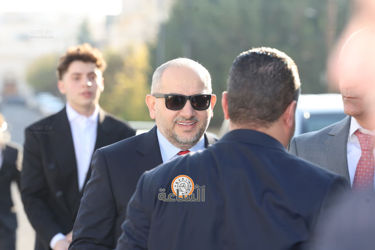 Madar Al-Saa Images 0.4871461736049927