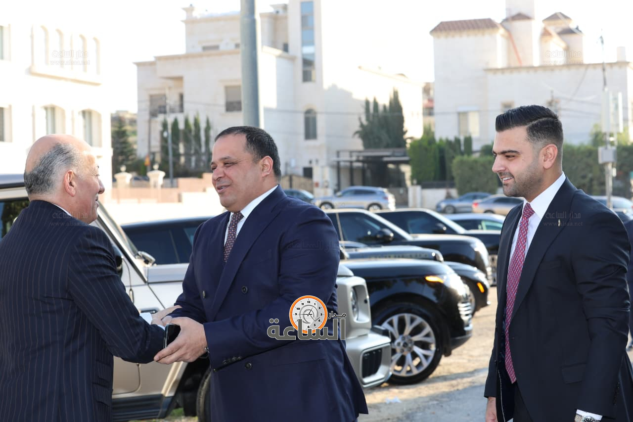 Madar Al-Saa Images 0.8222572600689921