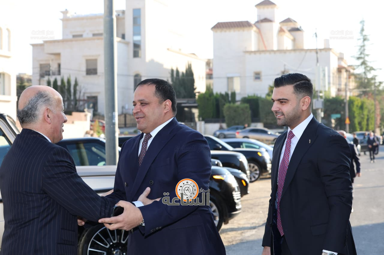 Madar Al-Saa Images 0.11041837208722793