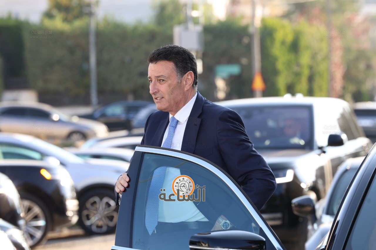 Madar Al-Saa Images 0.8692431857316071