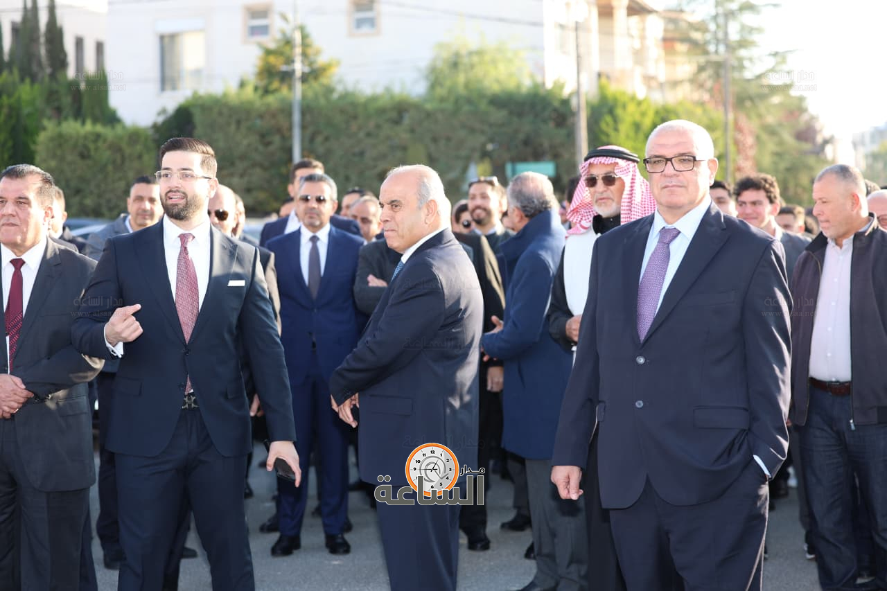 Madar Al-Saa Images 0.19490888605354761