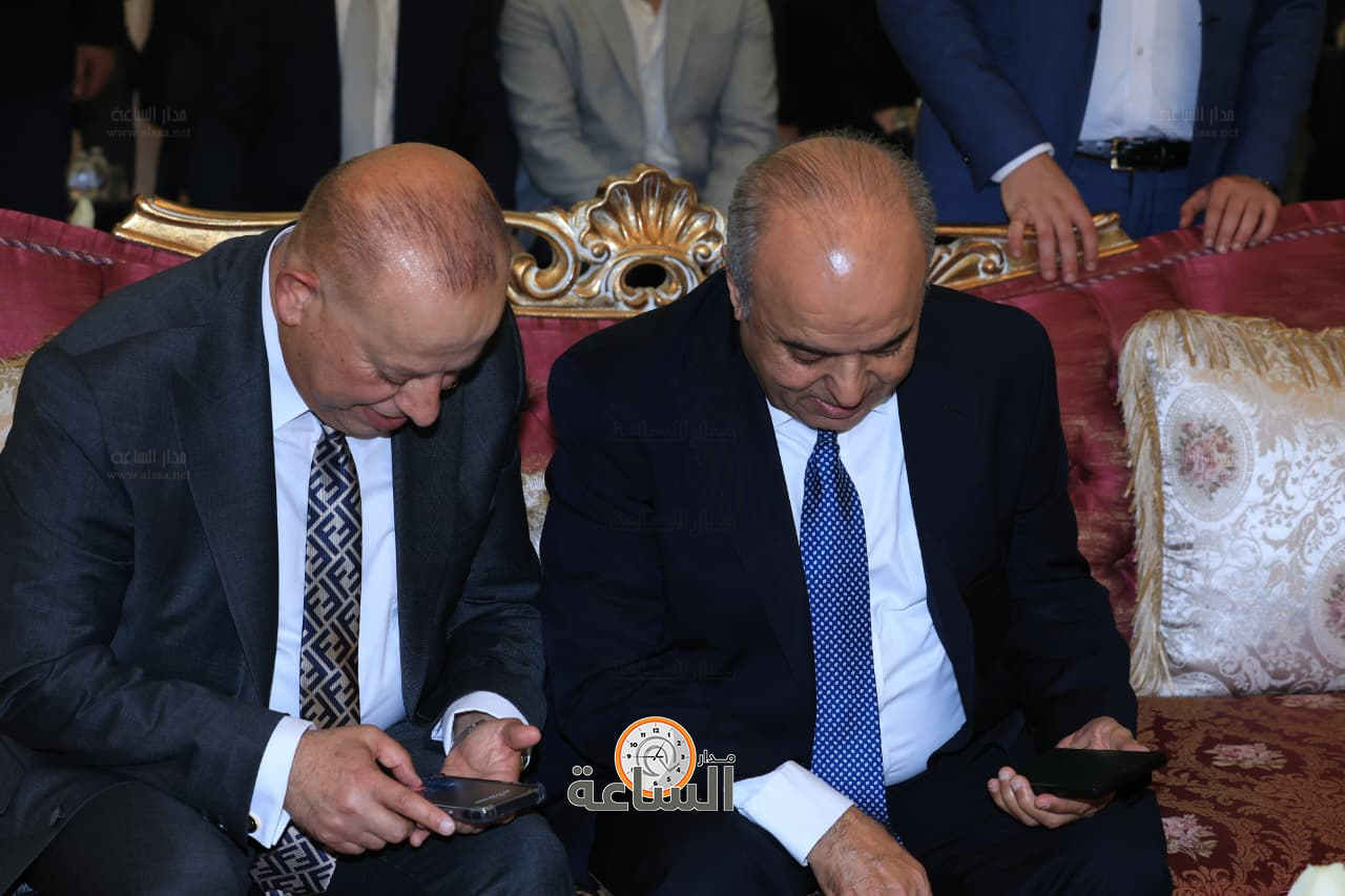 Madar Al-Saa Images 0.499385987554135