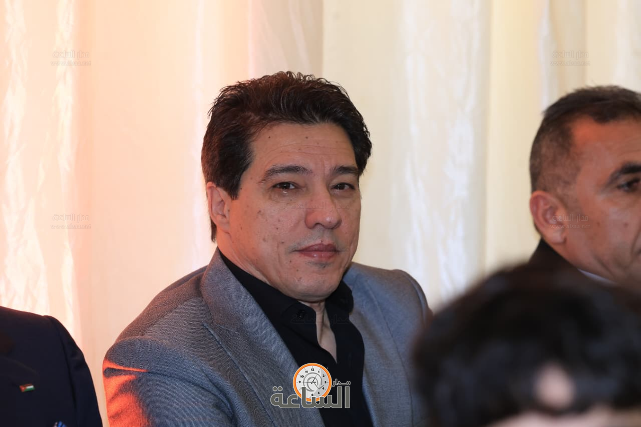 Madar Al-Saa Images 0.7460871324914301