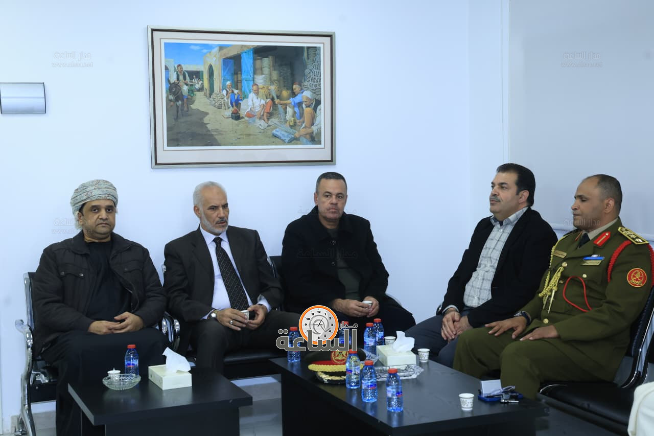 Madar Al-Saa Images 0.43208607517954034