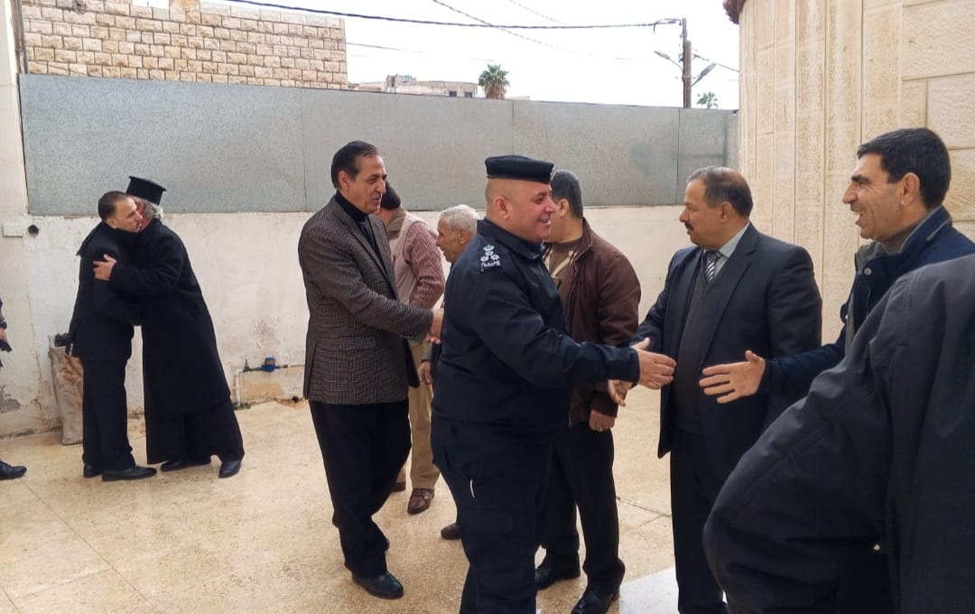 Madar Al-Saa Images 0.40588277951944207