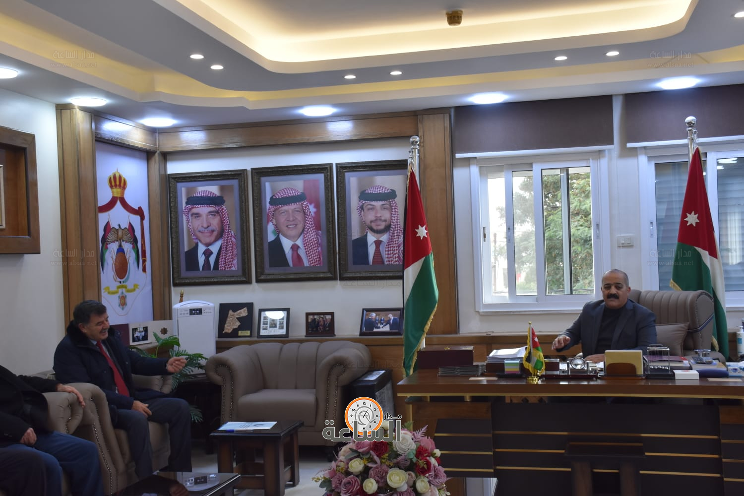 Madar Al-Saa Images 0.7072896015937808