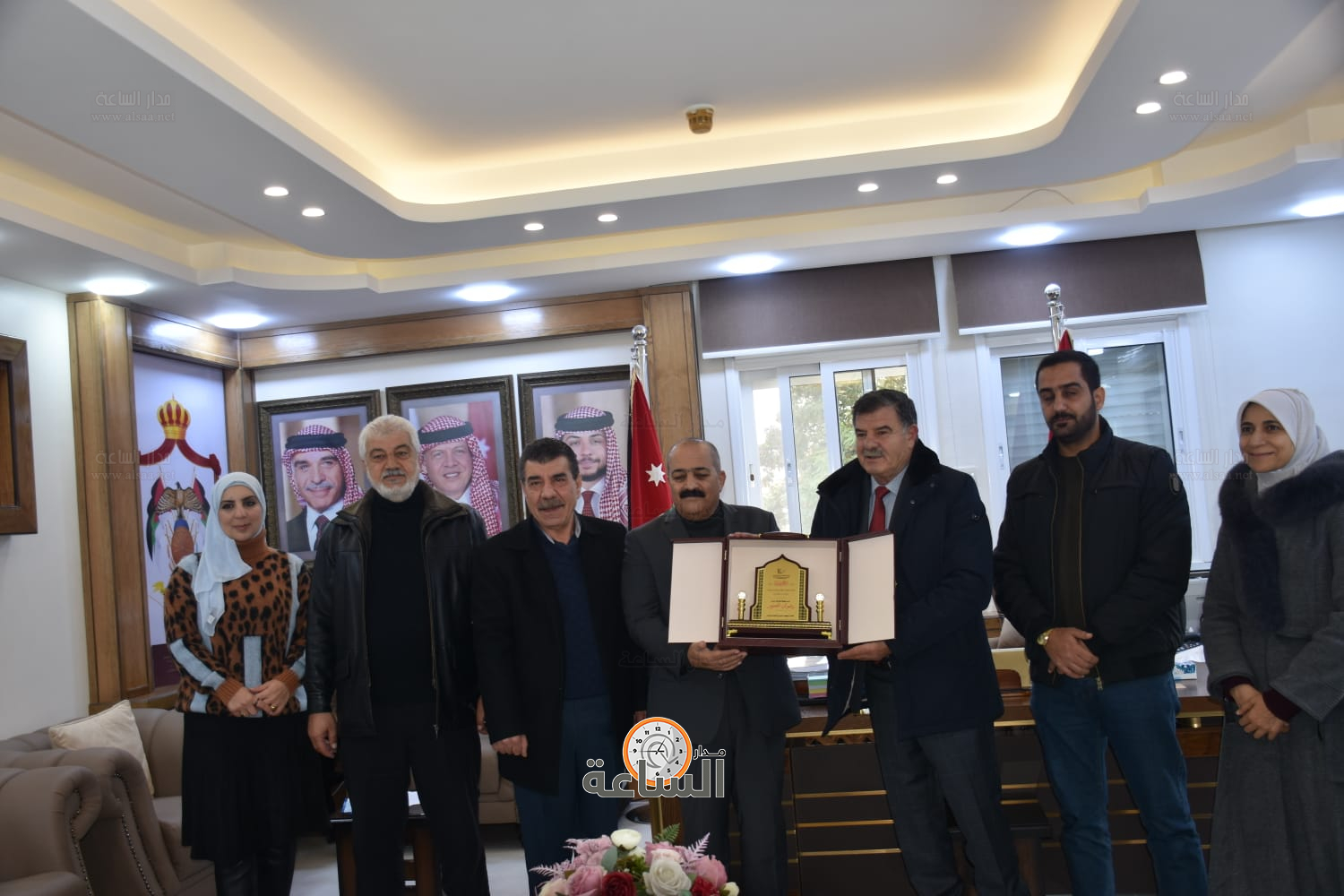 Madar Al-Saa Images 0.7508427227510045