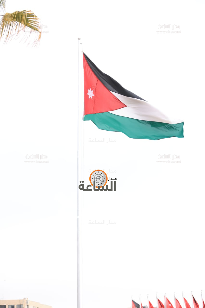 Madar Al-Saa Images 0.3289652618975819