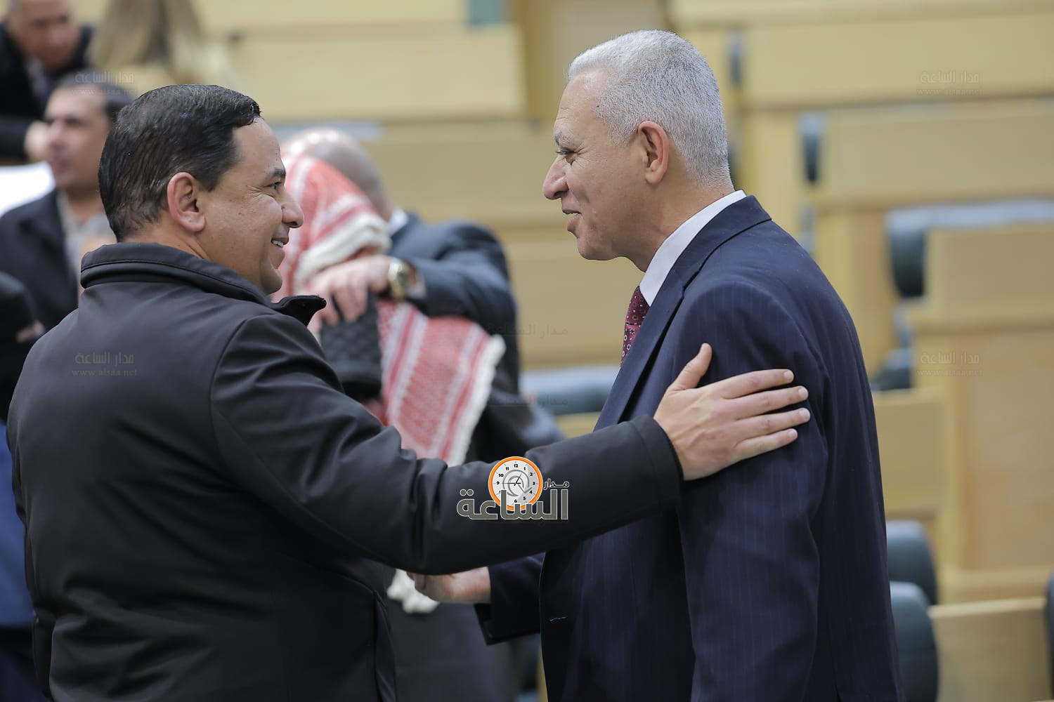 Madar Al-Saa Images 0.9565304513656621