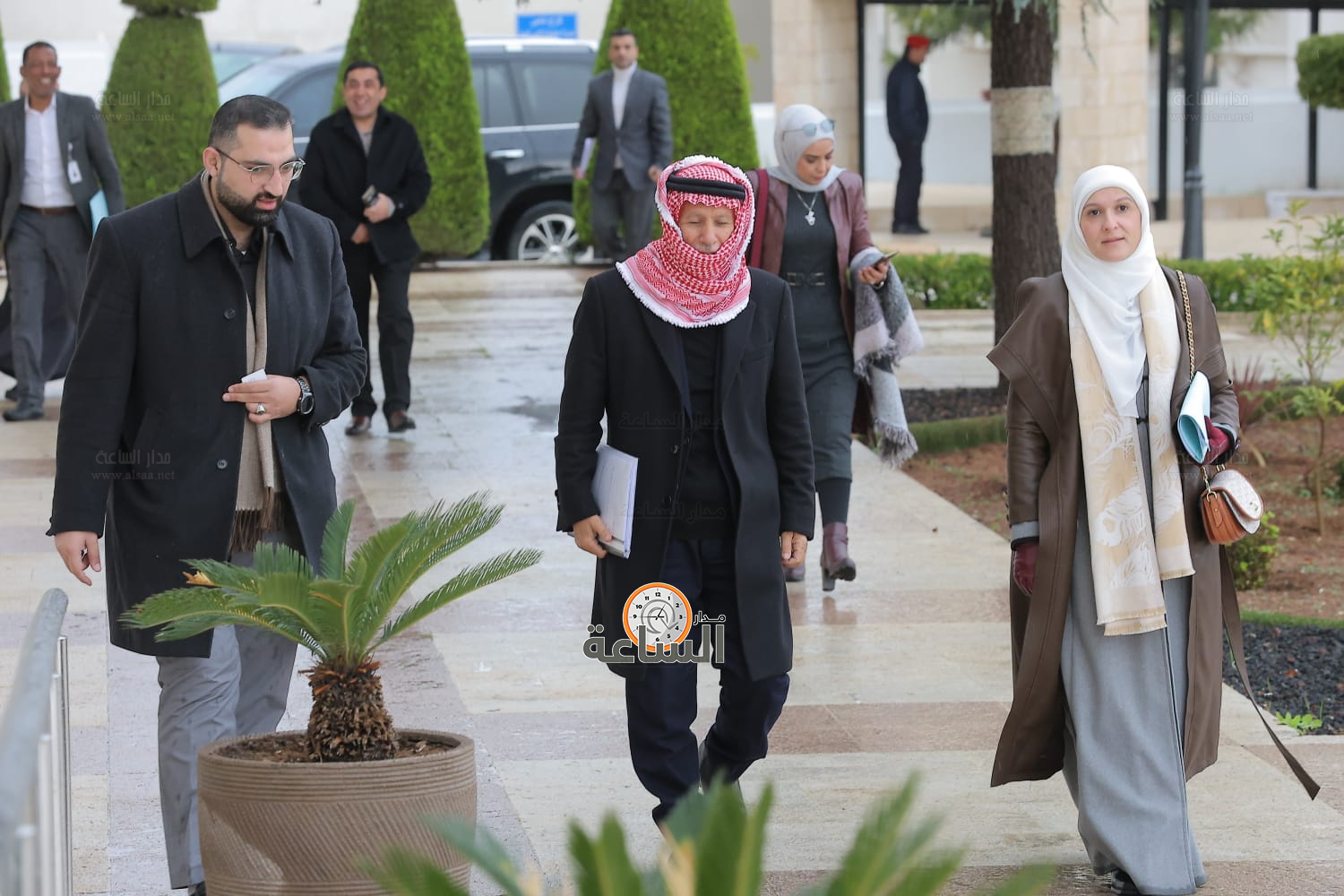 Madar Al-Saa Images 0.010648242284396203