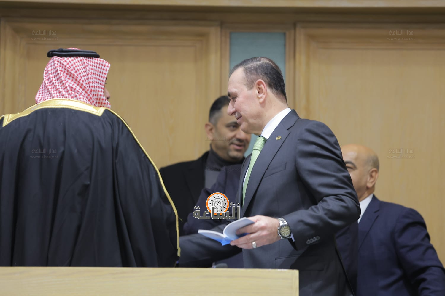 Madar Al-Saa Images 0.41931930855294774