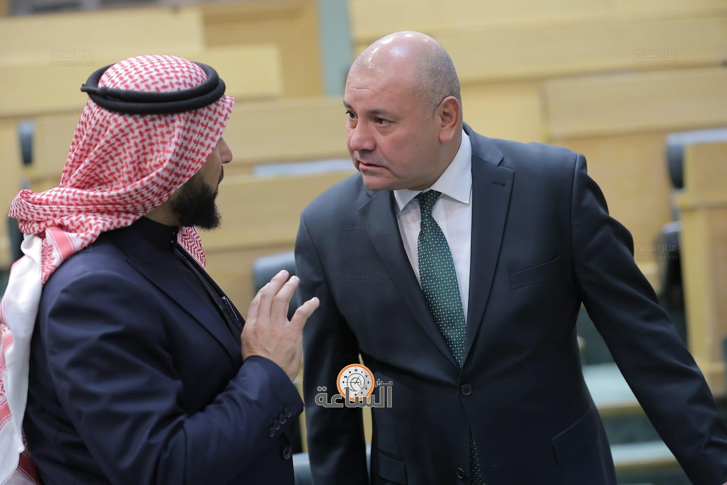 Madar Al-Saa Images 0.3732936238841412