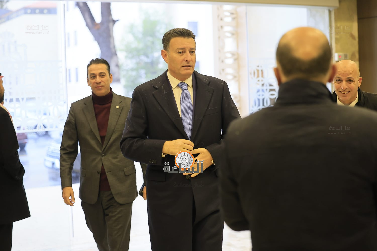 Madar Al-Saa Images 0.5830700345723523